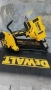 Такер/ пистолет за пирони до 9см Девалт Dewalt DCN692P2, снимка 2