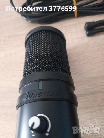 Кондензаторен микрофон, снимка 2 - Микрофони - 54016311