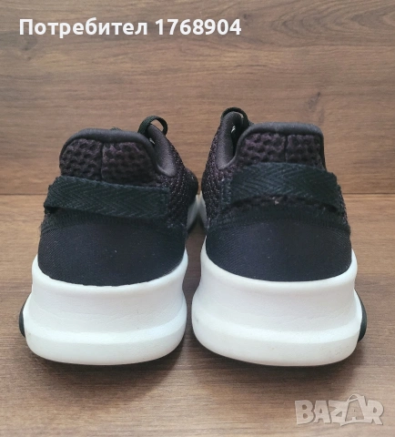 Детски маратонки Adidas-35номер, снимка 4 - Детски маратонки - 54759190