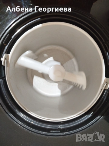 Сладолед машина с компресор -UNOLD 180 W, снимка 5 - Кухненски роботи - 55257950