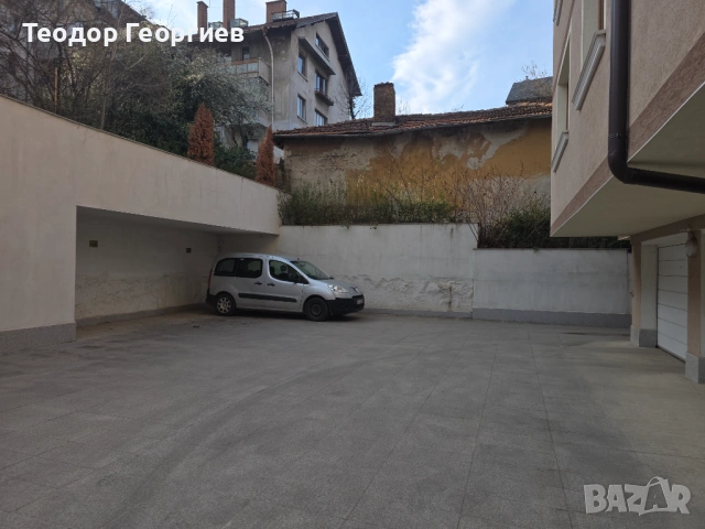 Паркомясто под наем Редута, снимка 2 - Гаражи и паркоместа - 54104902