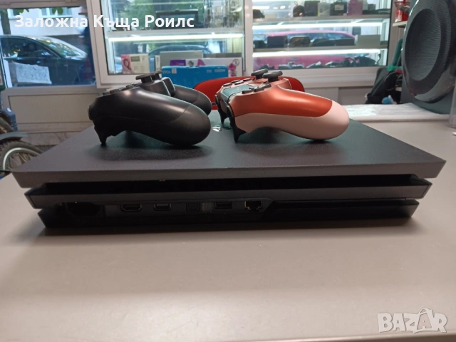 Sony PlayStation 4 Pro 1TB, снимка 2 - PlayStation конзоли - 54432575