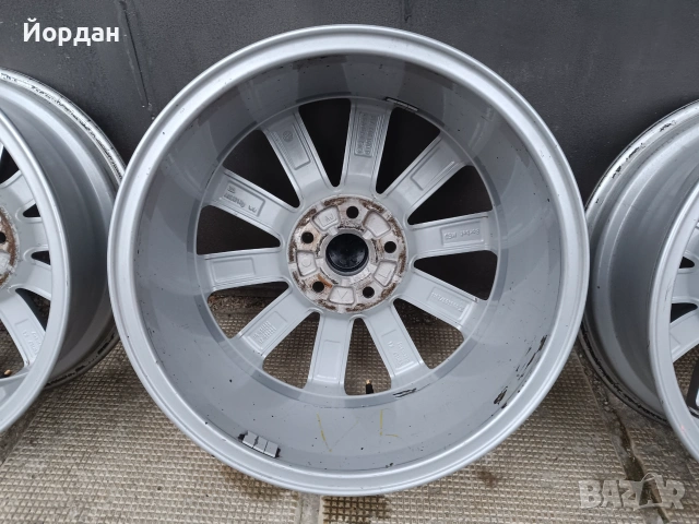 ОРИГИНАЛНИ джанти 17' цола 5x112 ФОЛКСВАГЕН / VW Touran GOLF 57,1 ET52, снимка 17 - Гуми и джанти - 55155306