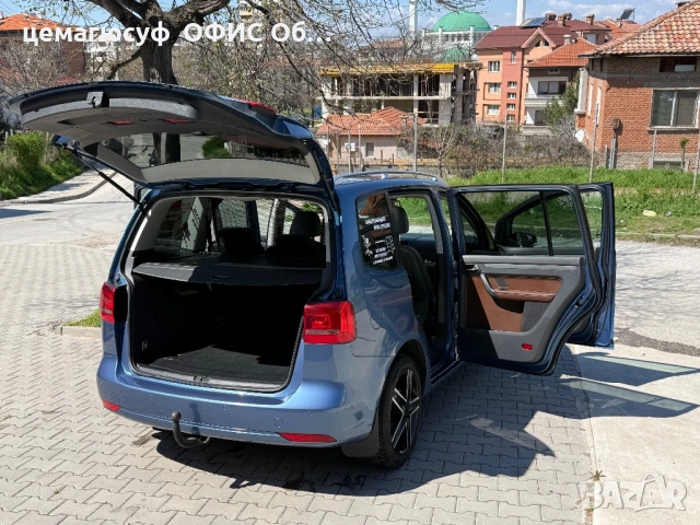 VW TOURAN фейслифт внос от Германия , снимка 16 - Автомобили и джипове - 54402399
