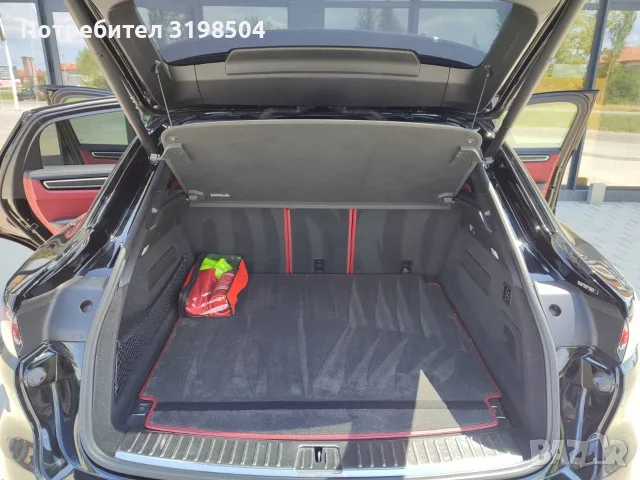 Porsche Cayenne E Hybrid , снимка 12 - Автомобили и джипове - 55405638