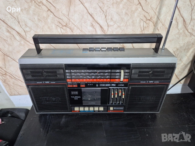 Радиокасетофон ITT Touring 320, снимка 6 - Радиокасетофони, транзистори - 54357910