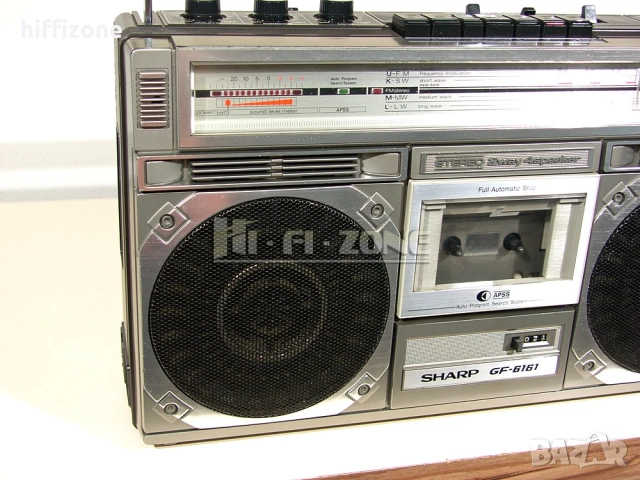 Радиокасетофон Sharp gf-6161h, снимка 3 - Радиокасетофони, транзистори - 54898906
