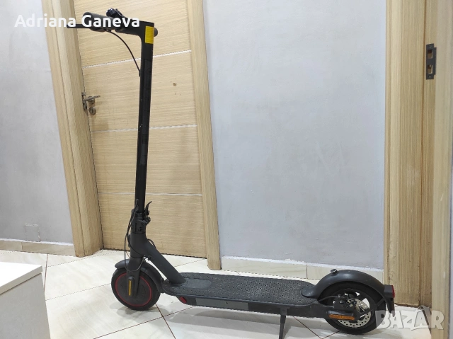 Електрическа тротинетка Xiaomi Mi Electric Scooter Pro 2 Series, снимка 2 - Велосипеди - 54754163