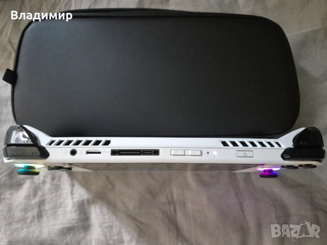 Asus ROG Ally Z1 Extreme - преносима гейм конзола с Windows 11, снимка 5 - Други игри и конзоли - 55143501