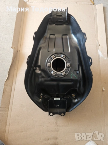 Резервоар за Honda CB600 CBF650 CBR500 , снимка 12 - Части - 54291204