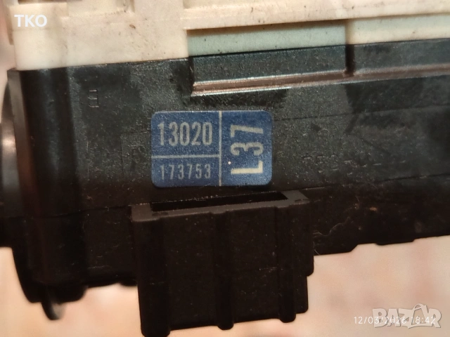 Лостче - ключ за управление на мигачи и фарове за TOYOTA Corolla Е12 Verso RAV4, снимка 6 - Части - 54163069