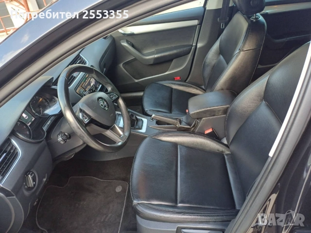 SKODA Оctavia метан, снимка 7 - Автомобили и джипове - 54399596