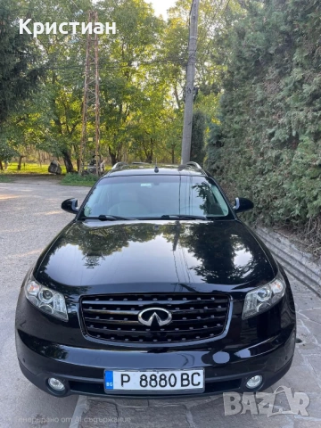 Продавам Infiniti Fx35