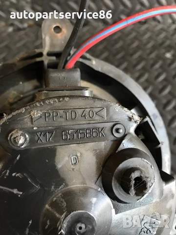 Мотор на вентилатор за парно за Mercedes Sprinter (1995-1999) Valeo X17651586K / 651673L, снимка 2 - Части - 55157969