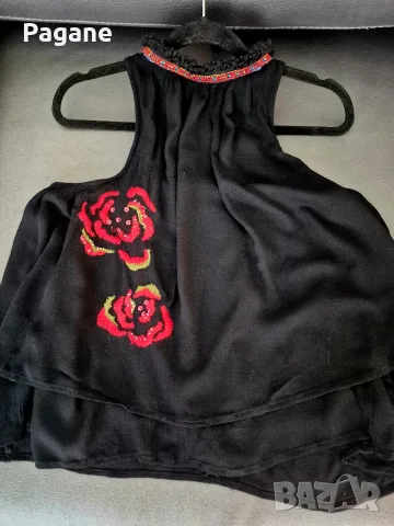 Desigual Страхотен черен топ с красива бродерия и пайети 🌹

​, снимка 2 - Корсети, бюстиета, топове - 55396104