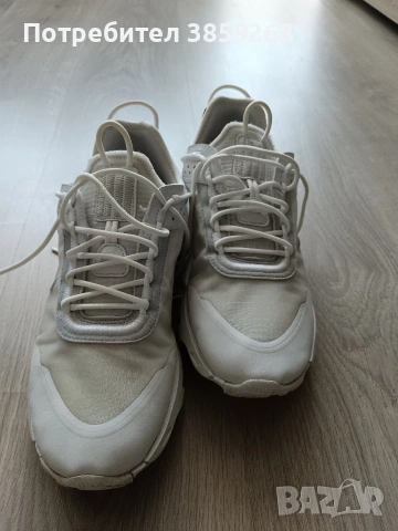 Оригинални мъжки маратонки Nike – №43 (US 9.5), снимка 4 - Маратонки - 54398427
