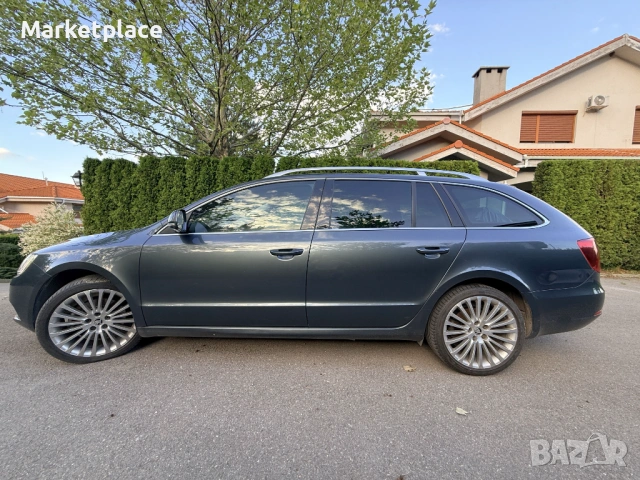 Skoda Superb Combi 4x4 ГАРАЖНА, снимка 4 - Автомобили и джипове - 54179476