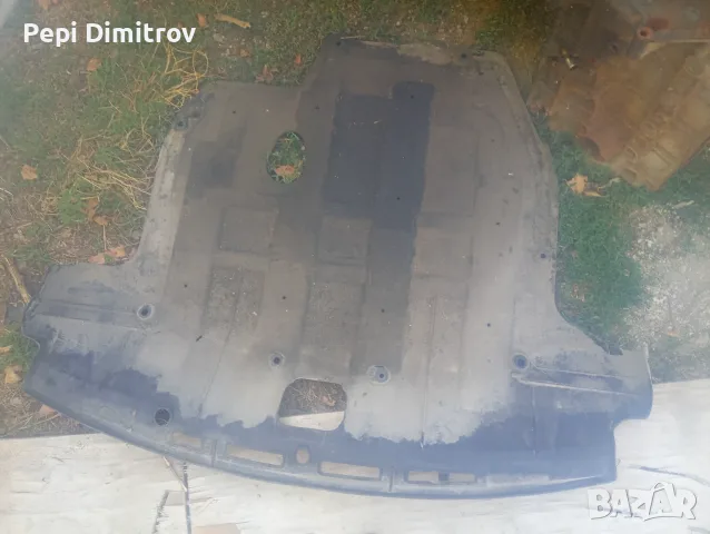 Кора под мотора ,двигателя за Hyundai Santa Fe II SUV (10.2005 - 12.2012),