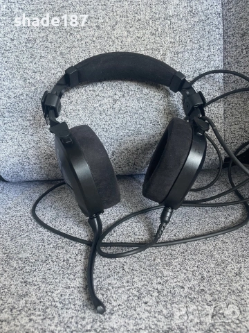 Студийни мониторни слушалки Røde NTH-100 