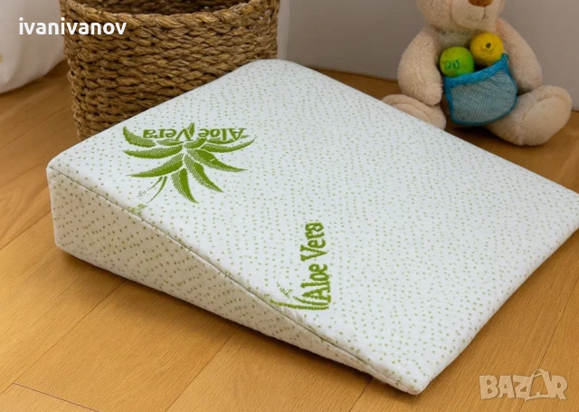 Бебешка антирефлуксна възглавница 60х39см Aloe (Алое Вера)