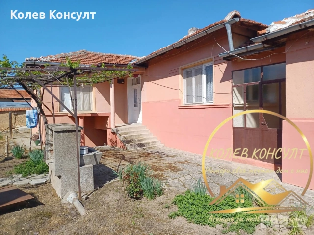 Къща гр.Любимец , снимка 3 - Къщи - 54343713