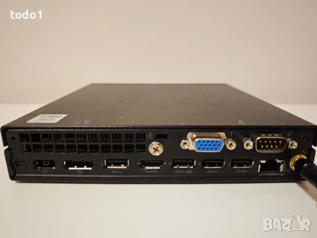 Lenovo ThinkCentre M70q Tiny Desktop i5-10400T/PCIe 256GB/8GB, снимка 3 - За дома - 54495697