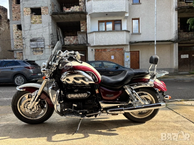 Triumph Rocket 3 Classic 2006 , снимка 2 - Мотоциклети и мототехника - 54774433