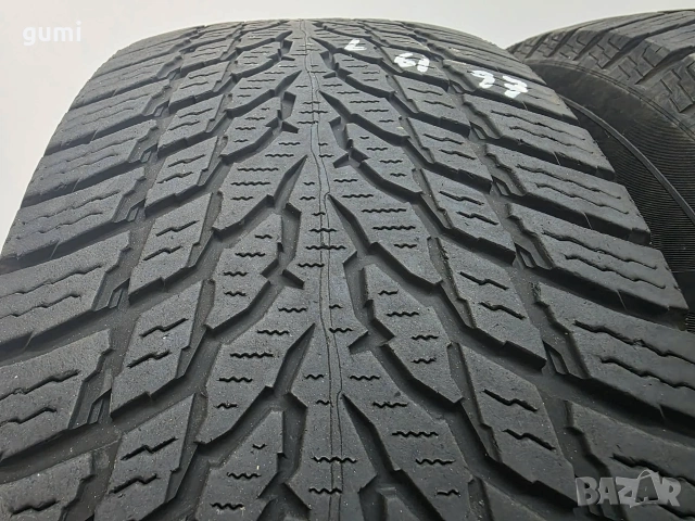2бр зимни гуми 215/70/16 NOKIAN L06197, снимка 2 - Гуми и джанти - 55229588