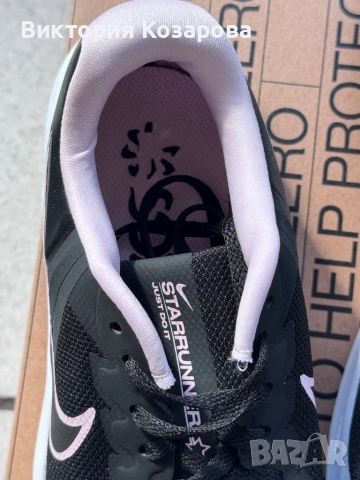 Дамски спортни обувки Nike , снимка 3 - Маратонки - 54401246