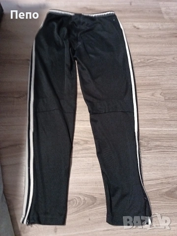 Долнище Adidas, снимка 3 - Спортни дрехи, екипи - 54658271
