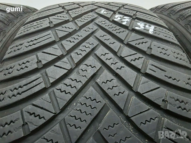 4бр зимни гуми 215/55/17 HANKOOK L05794 , снимка 2 - Гуми и джанти - 54696770