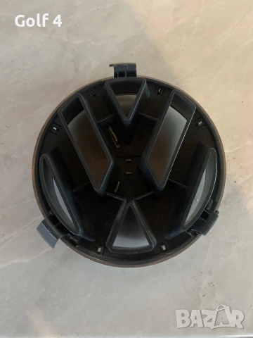 Оригинална предна емблема Vw transporter t5, снимка 2 - Части - 53572441