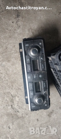 Климатроник Audi A8 D3 - 4E0 820 043 H, снимка 2 - Части - 54916764