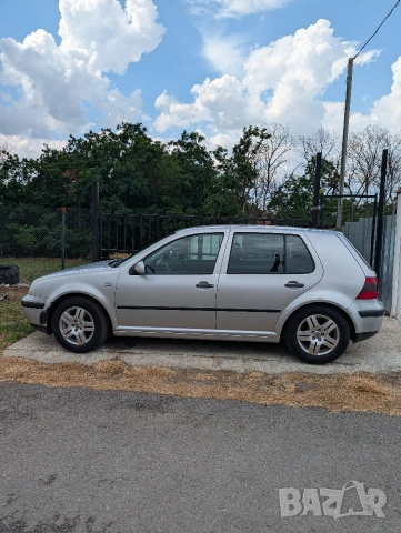 VW Golf 4 1.9 TDI 2002 101hp, снимка 6 - Автомобили и джипове - 55130011