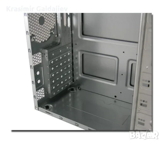 7024B - Класическа кутия ATX, снимка 3 - Захранвания и кутии - 55703980