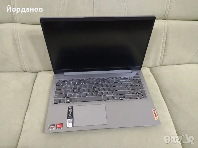 Lenovo Ideapad 3 15.6'' Led / Ryzen 5 5000 цял за ремонт или части