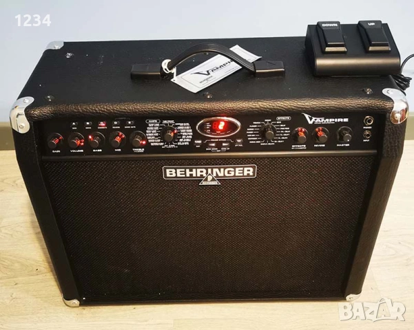 Усилвател за китара кубе berhinger V-ampire LX112 120W вградени ефекти