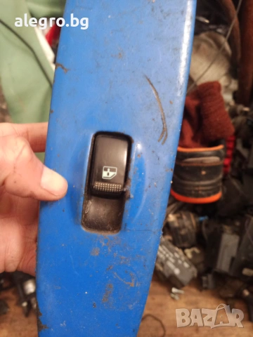 Бутон ел.стъкла за Hyundai , Elantra Sonata Kia Optima Rio , 93575-2D000