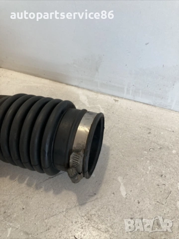 Въздушен маркуч за Nissan Pathfinder 2.5 Dci (2009), снимка 2 - Части - 54342497