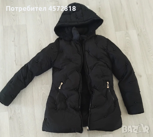 Черно зимно яке с перли за момиче – за 14 г.