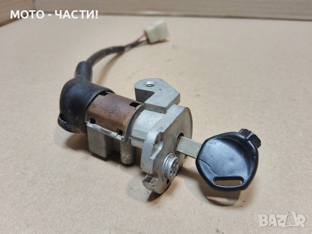 Контактен Ключ За Скутер, Скутери. / РАБОТЕЩ! / НОМЕР 438., снимка 2 - Части - 54586655