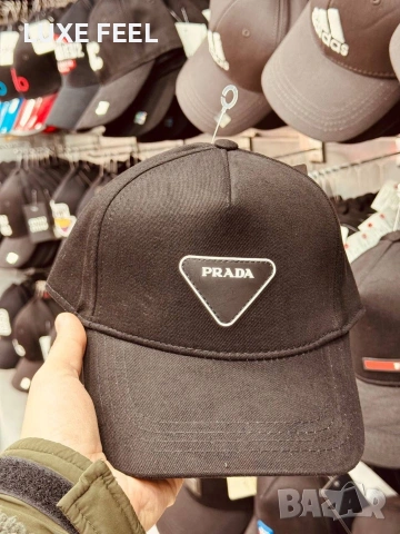 Lacoste 🔹 Valentino🔹Hugo Boss 🔹 Philipp Plein 🔹 Moncler 🔹 Prada🔹Boss🔹 Louis Vuitton 🔹, снимка 5 - Шапки - 53987462