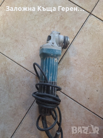Малък флекс Makita GA5030r, снимка 4 - Ъглошлайфи - 54339701