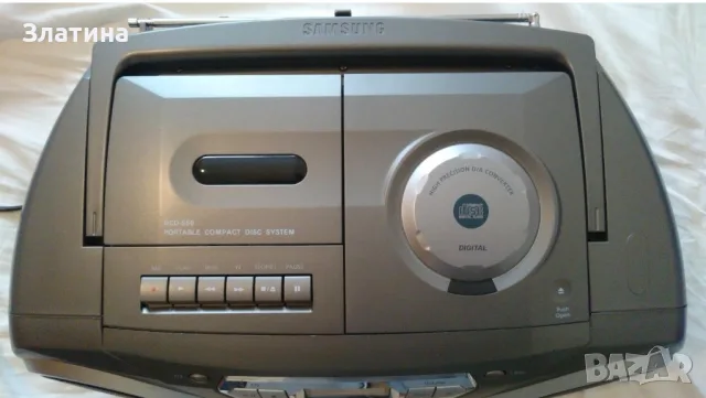 CD радио касетофон Samsung RCD-S50, снимка 2 - Радиокасетофони, транзистори - 55395220