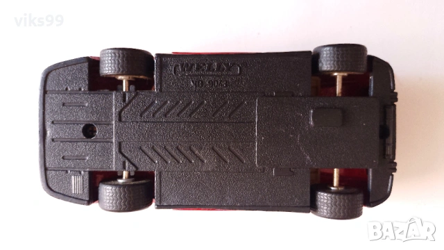 Ferrari 348TB Welly No 9043 - Мащаб 1:43, снимка 8 - Колекции - 54157670