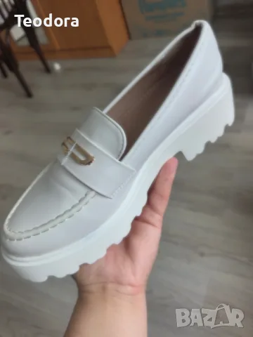 Обувки Тенденз.. , снимка 2 - Дамски ежедневни обувки - 55530180