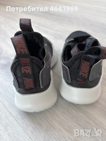 Nike маратонки за дете, снимка 4 - Детски маратонки - 54560729