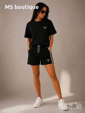 Дамски комплект Guess
