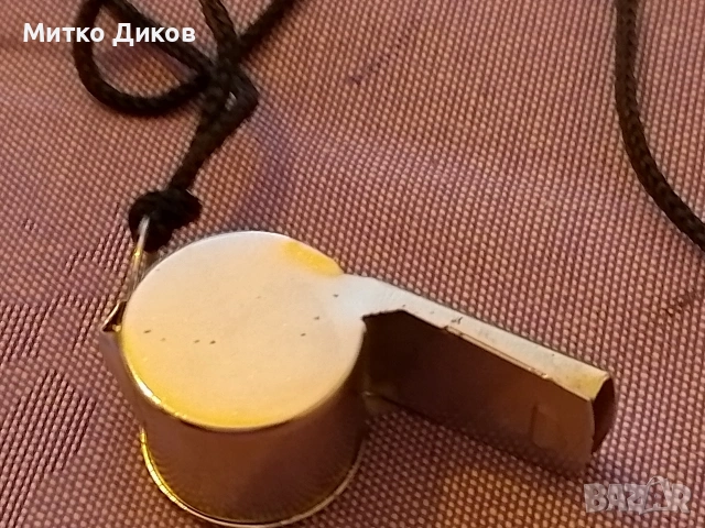 Метална свирка Лондон винтидж и друга, снимка 7 - Колекции - 24410691