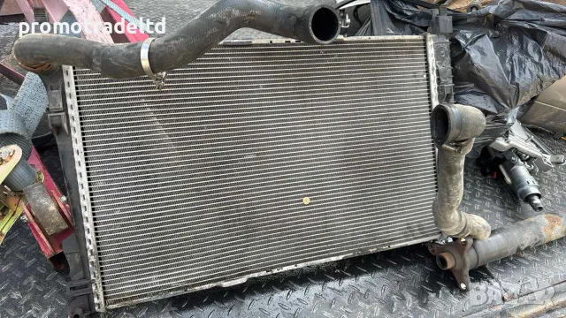 Радиатор водно охлаждане Мерцедес W203 facelift 
